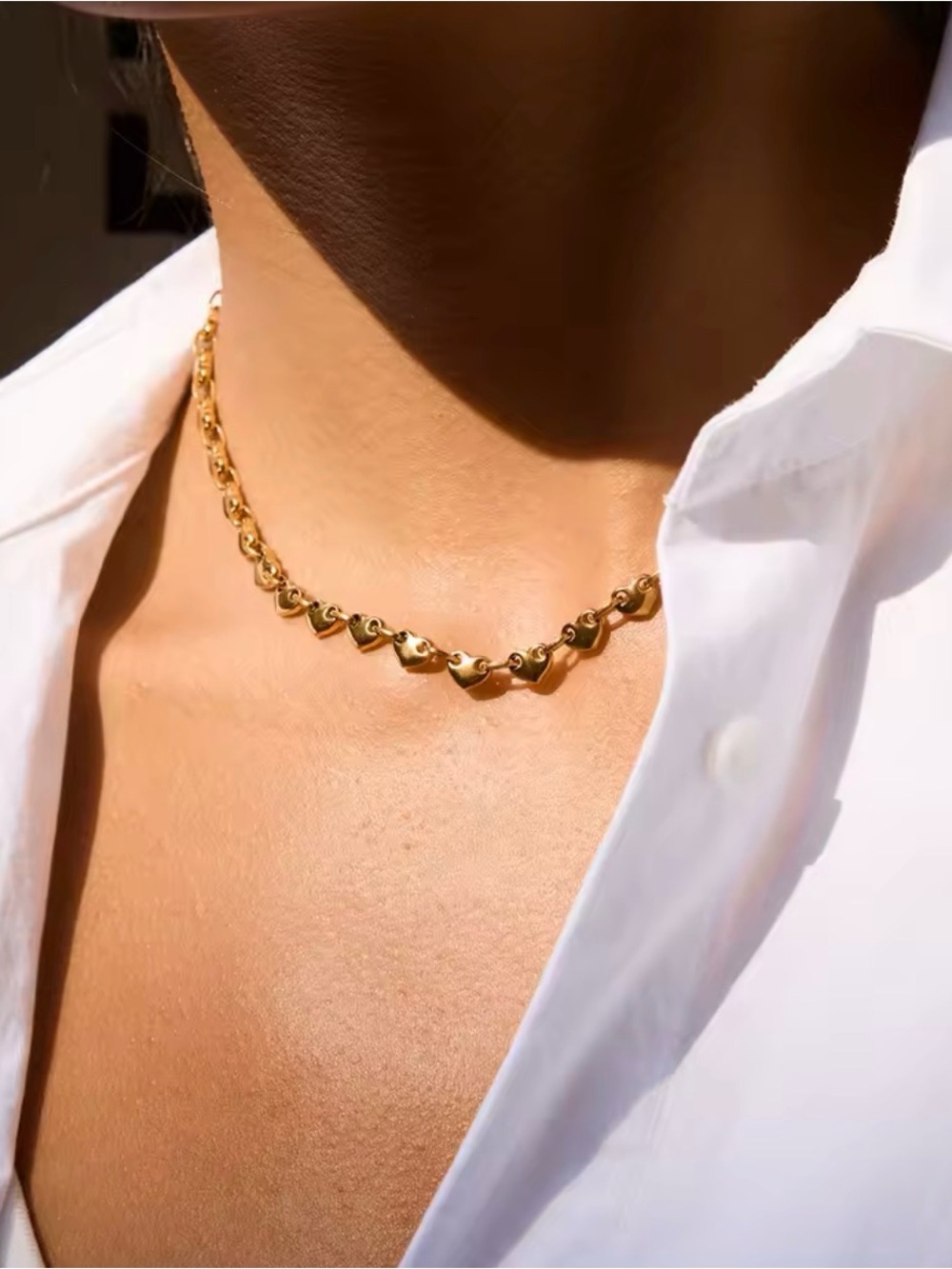 Gold Tone Heart Chain Necklace Trendy Choker Style - Picture 3 of 5